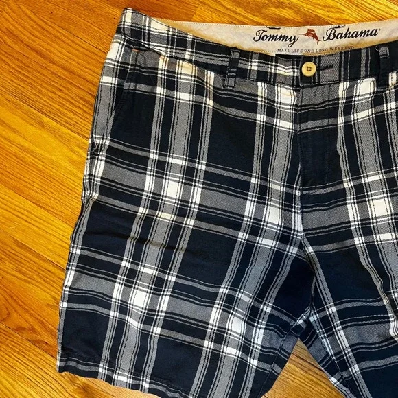 Tommy Bahama Mens Plaid Shorts Size 38 Linen Cotton Blend Blue White - Picture 4 of 9